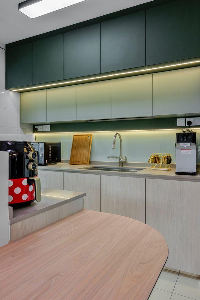 372 Jurong East St 32 — HDB Interior Design