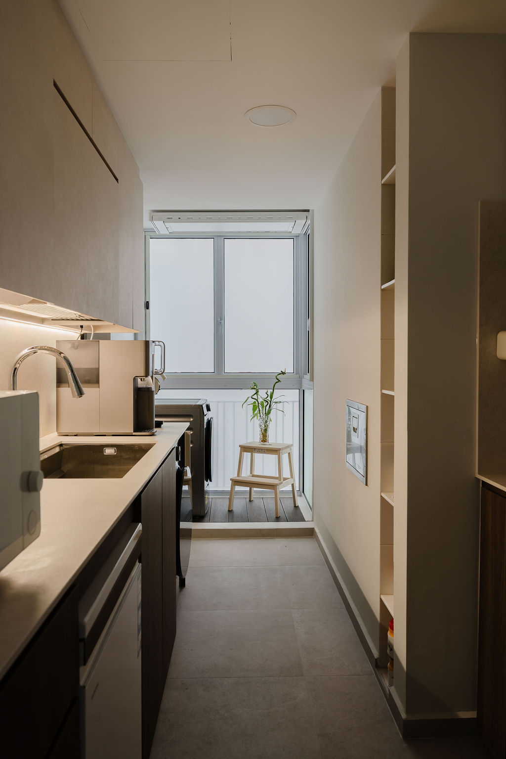 63 Compassvale Bow — Condo Interior Design